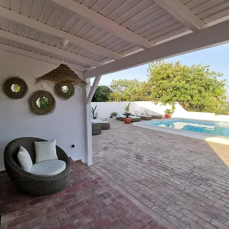 Queserasera 4 Bedrooms Heated Pool & Sea View ヴィラ