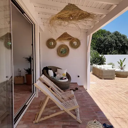 Queserasera 4 Bedrooms Heated Pool & Sea View Fonte da Murta