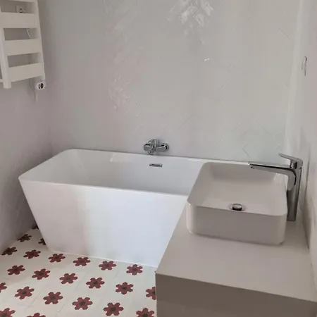 Queserasera 4 Bedrooms Heated Pool & Sea View ヴィラ *